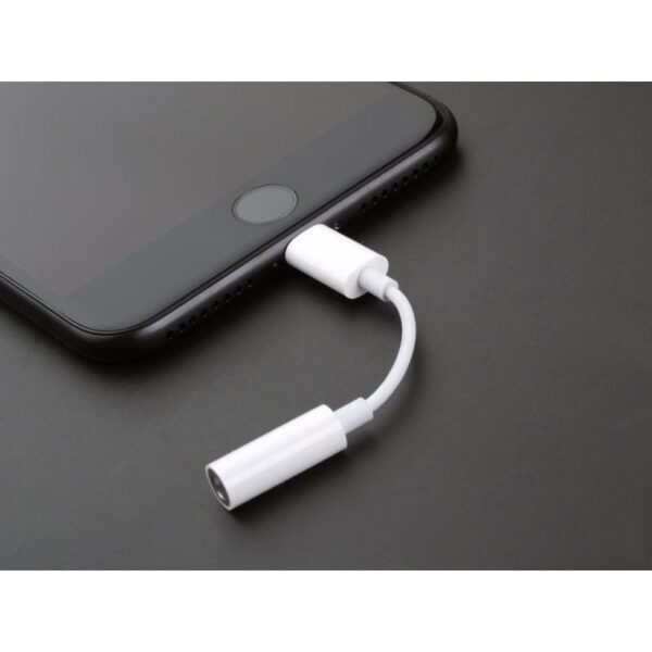 تبدیل لایتنینگ به جک 3.5 میلیمتری Apple Lightning To 3.5mm Headphone Jack Adapter