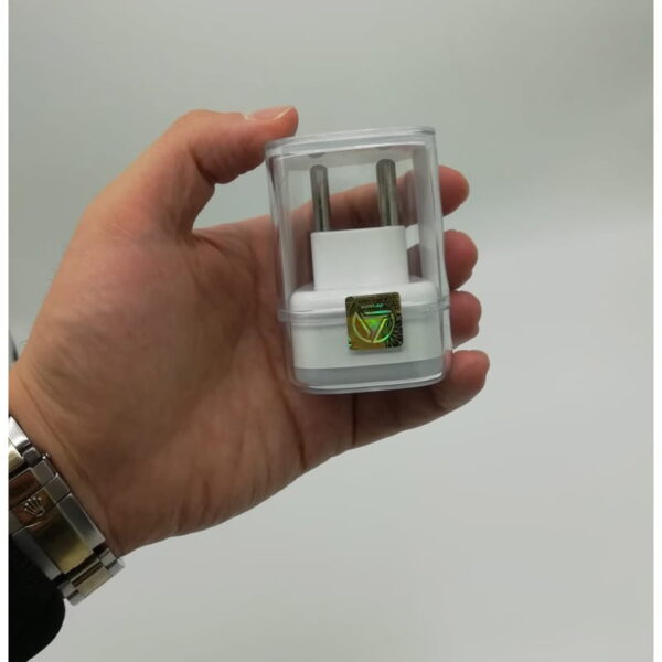 تبدیل برق 3 به 2 چراغدار هادرون مدل Hadron A10 ( گارانتی هادرون توان )