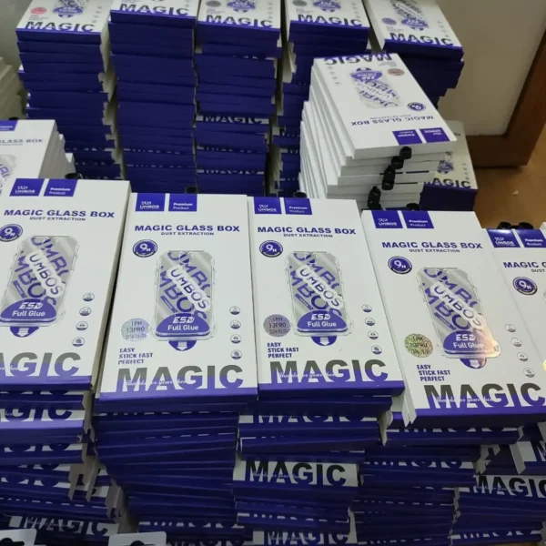 گلس گوشی اپل iPhone 14 Pro Max آمباس مدل UMBOS Magic Glass Box به همراه کیت نصب